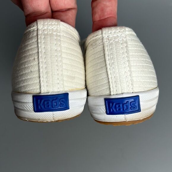 NWB Keds Vintage 90th They Feel Good White Canvas Shoes Slip On Sneakers 8 1/2 - Picture 7 of 15